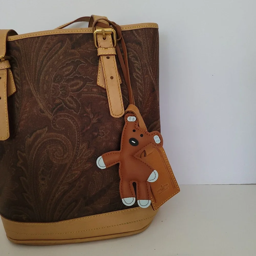 Louis Vuitton Bear Luggage Tag Bag Charm Vachetta Leather Brown Made in France